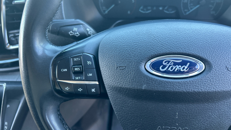 Ford Transit Custom 300 L2 Diesel Fwd 2.0 EcoBlue 130ps Low Roof Limited Van Auto